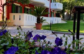 Oasis Exclusive - Foto 2