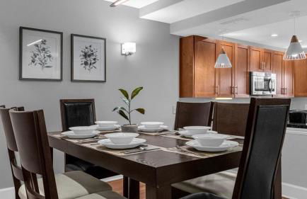 Sun, Fun & Summer Getaway - TownHome by Disney! - Photo 11