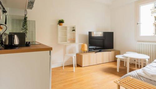 Studio rénové à Nancy - Gare - Foto 3