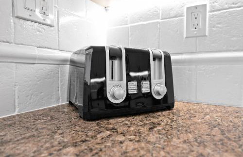 Renovated Villa with Heated Pool & Arcade, 5 Min to Pompano Beach - Foto 41