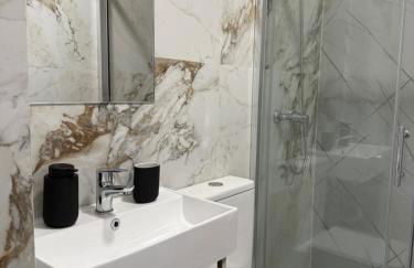 Villa Ribeirinho Stays - 4 Bedrooms - Foto 17