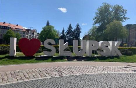 LAS SŁUPSKI PREMIUM LOVE APARTAMENT NR5 Wifi Netflix Smart TV50 full kitchen double bathtub up to 4 people full pleasure quality stay - Photo 33