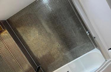 Cosy Panoramic Sea Views with North Dock Balcony - Foto 5