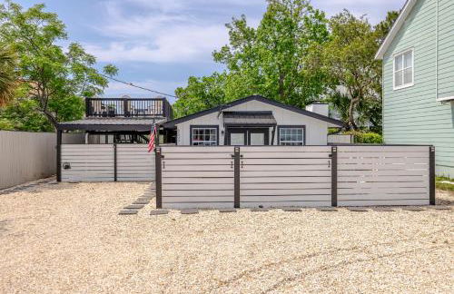 Bayview Cottage - Sun deck, pool, and more! - Foto 51