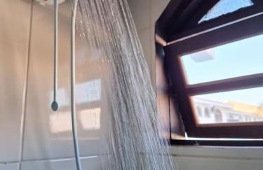 Aconchegante casa à beira da praia - Foto 29