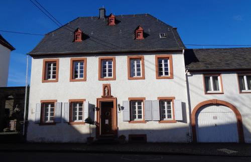 Ferienwohnung Altes Pfarrhaus mit Flair und Jufferblick - Foto 13