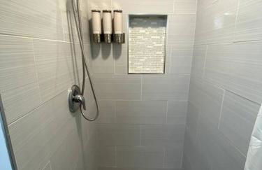 Sunrize Destinations - Newly renovated Mesa Studio - Photo 9