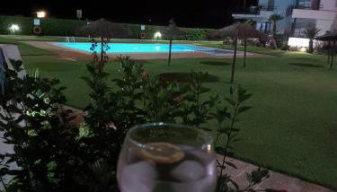 Apartamento en Creixell Primera linea de playa. - Foto 2