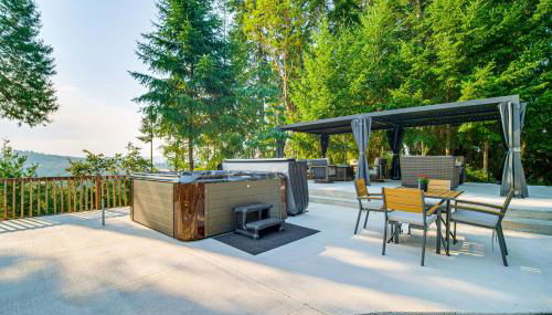 4 Mi to River Umpqua Valley Villa with Fire Pit! - Foto 1