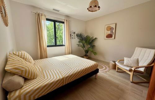 Villa moderne 120m2 avec bain nordique - Photo 13