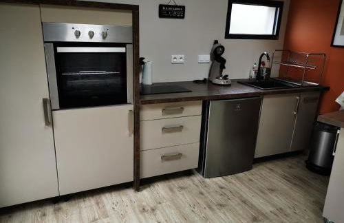 Chouk-Ezaï côte sauvage de l'île - Photo 13