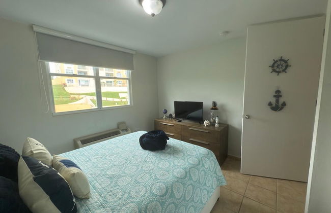 608 Ocean & Marina Views 3 Bed 2 Bath - Photo 6