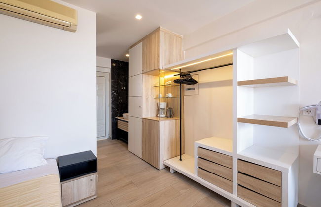 Dimitrios Village Beach Resort - Photo 4