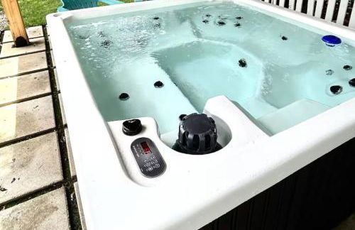 Annie's Escape - 5 mins to Downtown - HotTub - Foto 25