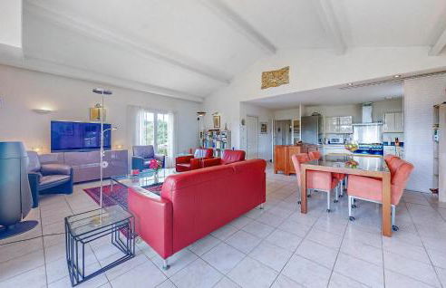 3 Bedroom Stunning Home In Ecuras - Foto 5