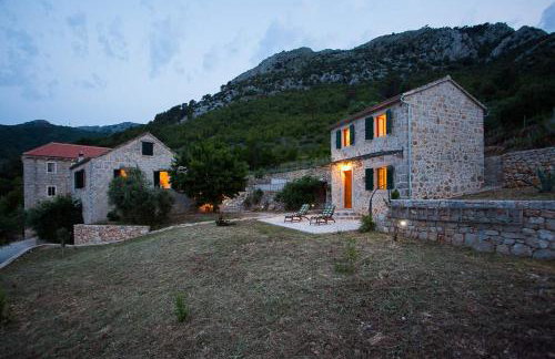 Kuće Hvar - Photo 40