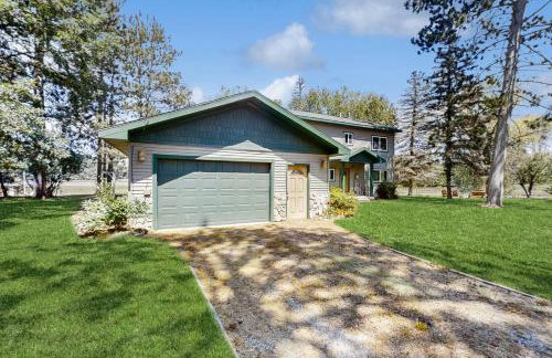 Dock and Lakefront! Family-Friendly Michigan Getaway - Foto 25