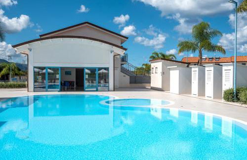 Icaro Apartments with a beautiful pool - Foto 94