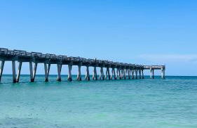 Beautiful Modern House with Private Saltwater pool - Foto 47