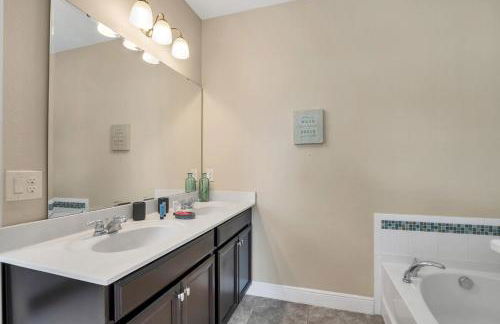 Amazing home 5bd, 5ba, South facing pool and hot tub - Foto 12