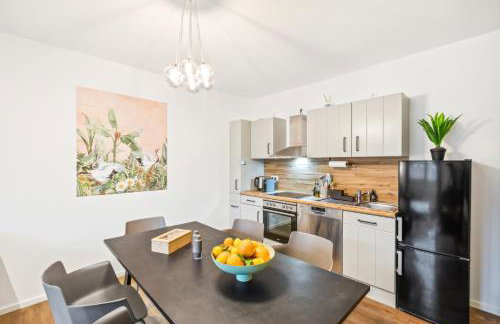 Apartment Kranich mit 3 Zimmern, top Infrastrukturlage HH Langenhorn, nähe Airport, Boxspringbetten und Arbeitsplätzen mit Glasfaser WLAN - Foto 3