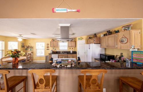 Relax at our Beach Haven - Pet Friendly - Foto 8