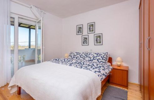 3 Bedroom Amazing Home In Malinska - Foto 23