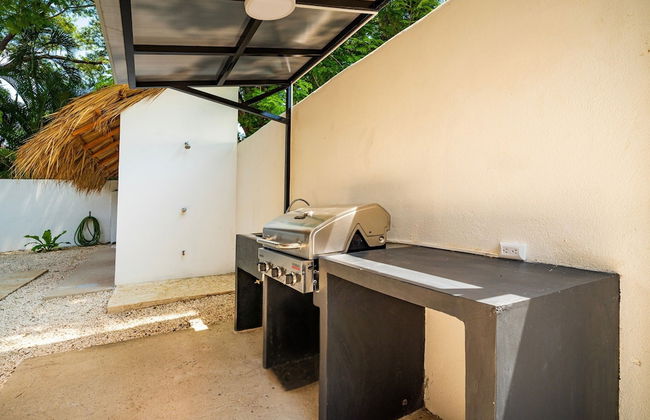 Tropical Brand new 4 BR gem in Potrero Near Beach - Casa Marzo - Photo 16