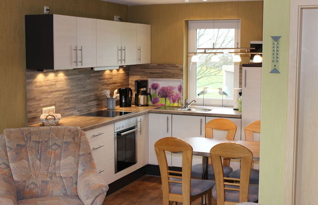 Sunny Holiday Home With Fenced Garden - Foto 5