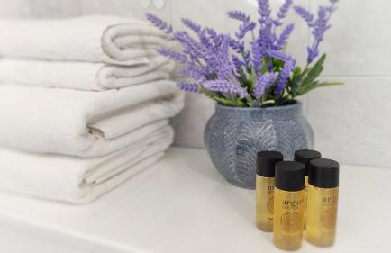 Villa Ana Apartments - Photo 13