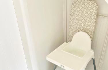 Ideal 4 Bed Home sleeps 7 Nr Middlebrook Stadium - Foto 57