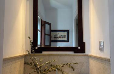 Nice villa with a garden - Photo 14