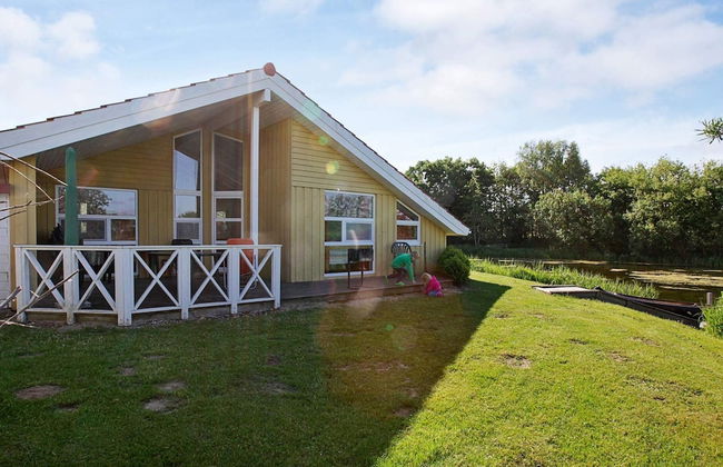 12 Person Holiday Home in Otterndorf - Foto 1