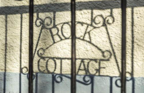 Rock Cottage - 3 Bedroom Holiday Home - Fishguard - Photo 19