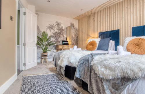 London Holland Park - parking, arcade & games - Foto 8