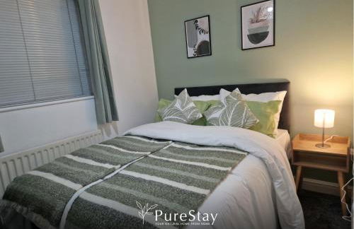 Superb & Beautiful Stourport Home with 7 Beds by PureStay - Foto 11