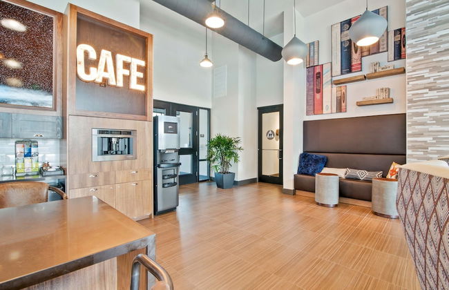 Global Luxury Suites in Menlo Park - Photo 70