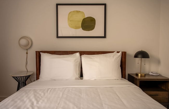 Sosuite NEW 2BR Apt w W D Split Level - Foto 13