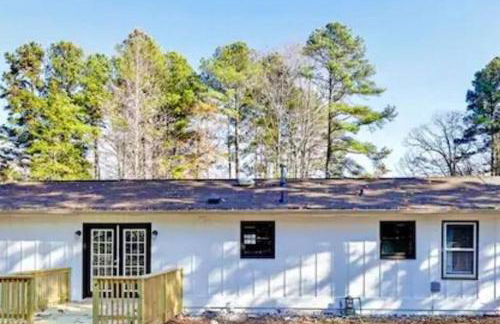 North Raleigh Private Retreat - Foto 19