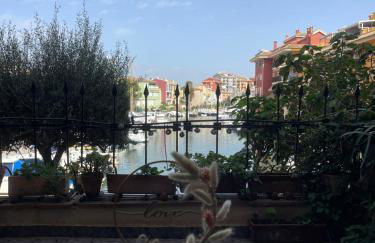 comfortable apartment in an elite area with a beautiful veranda - Foto 23