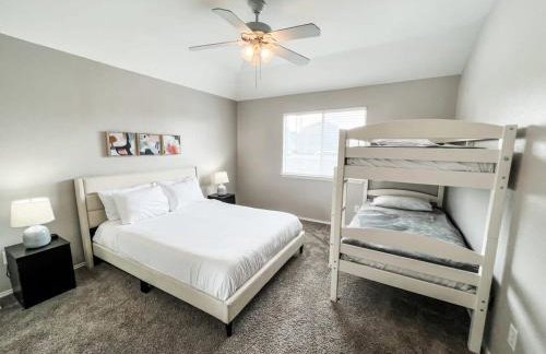 Pearl White Dream Home With Private Pool & Theatre - Foto 42