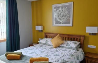 Deeside Holiday Cottages - Photo 3