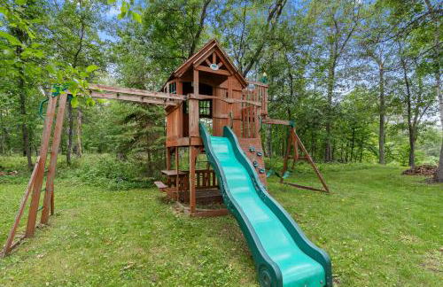 Large Home with lake views and space to entertain friends - Foto 44