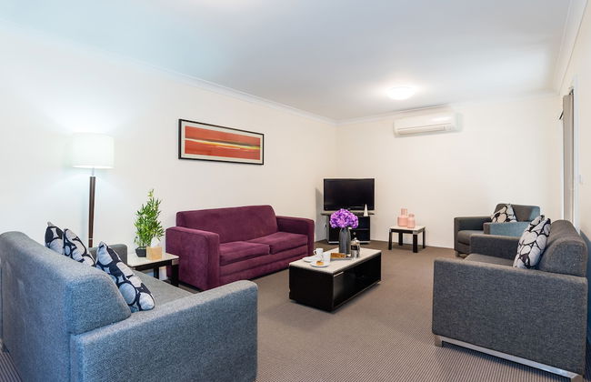 Eastwood Furnished Apartments - Foto 13