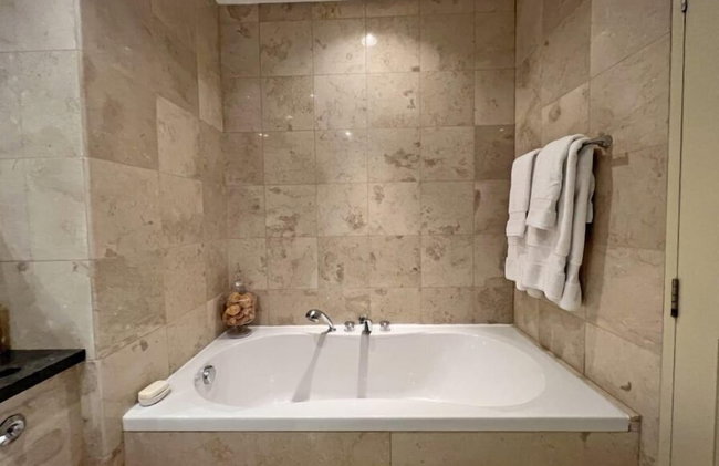 Waterside Apartment 101 by Island Villas - Foto 7