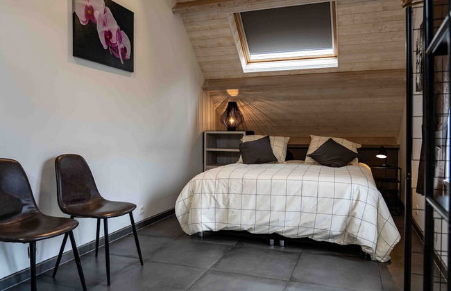 Villa With Swimming Pool in Erembodegem - Photo 7