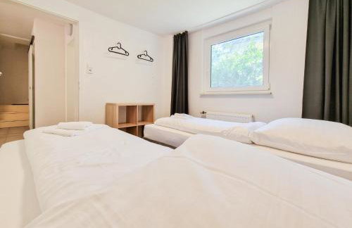 Tolstov Apartments - 3 Room Apartments with Garden - 20 Min Messe DUS & Airport DUS - Foto 26