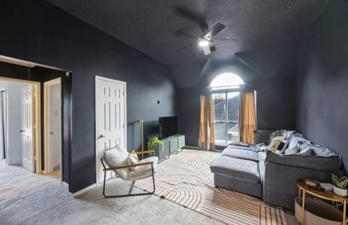 Cypress 5 Bedroom Retreat with Hot Tub, Firepit and Game Tables! Pet Friendly - Foto 44