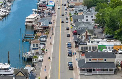 Cheerful & Beautiful 3-Bedroom Ranch - Photo 65