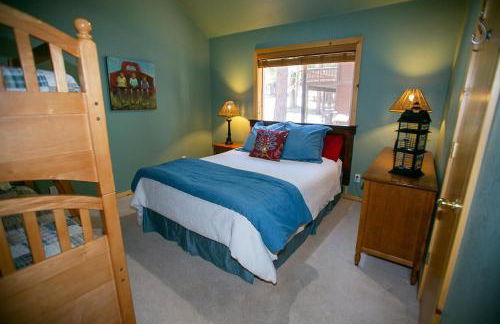 Cozy Tahoe Donner Retreat - Foto 20